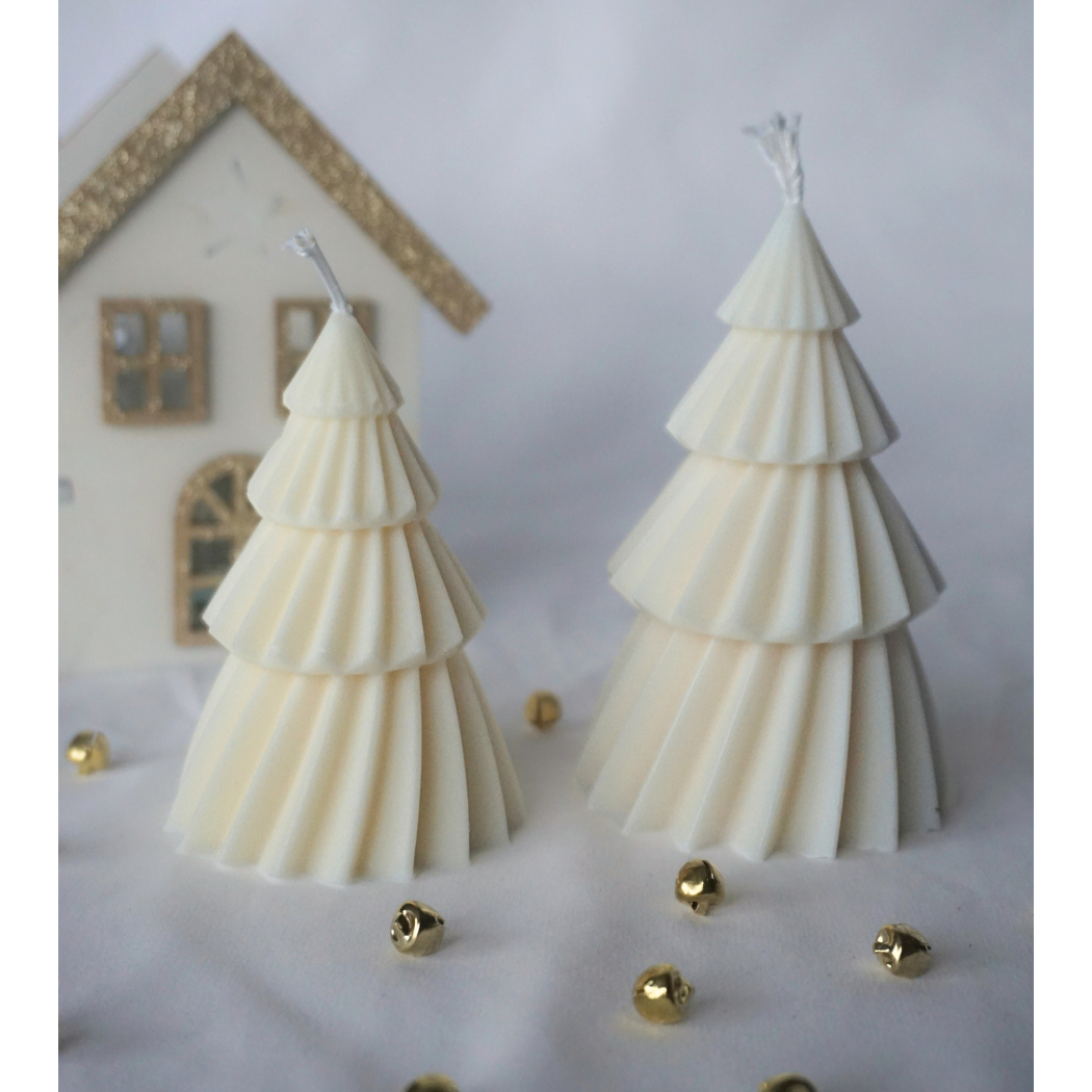 Gefächerte Tannenbaum Kerze "Duftend"